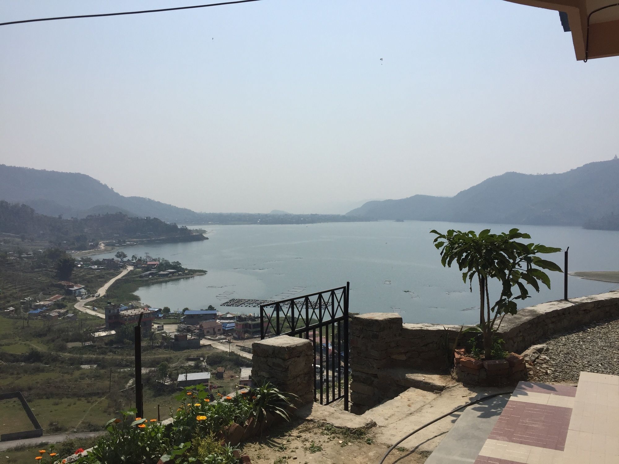 360 Lakefront Restro And Lodge Pokhara Exterior photo